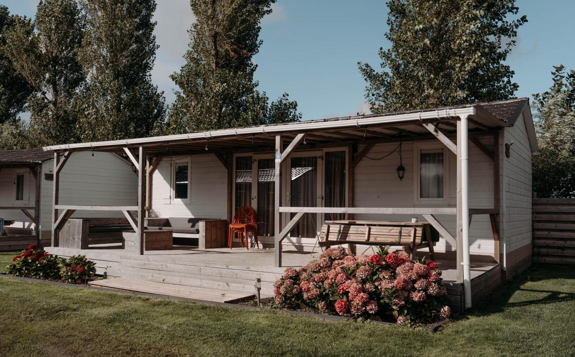 Chalet Tulpenweide - Recreatie Breezand Exterior photo